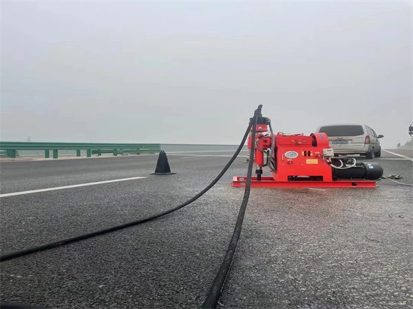 北戴河马路路基路面开裂下沉注浆加固灌浆